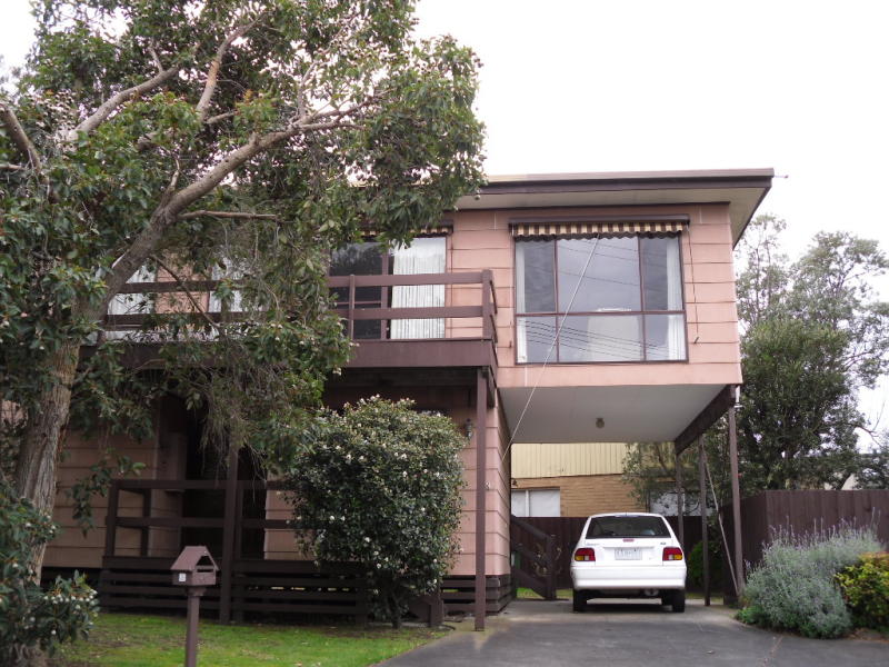 60 Bayview Avenue, Inverloch, VIC 3996