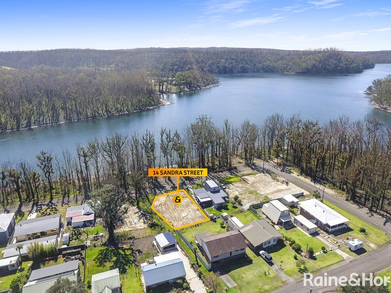 14 Sandra Street, Conjola Park, NSW 2539