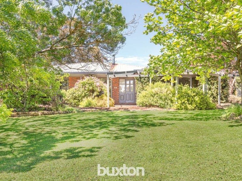23 Cummins Road, Mount Rowan, VIC 3352