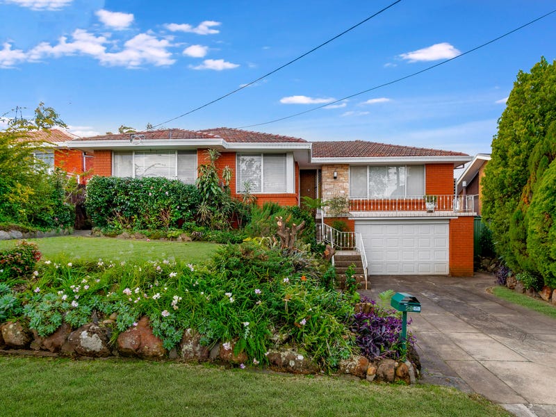 29 Saric Avenue, Hall, NSW 2198