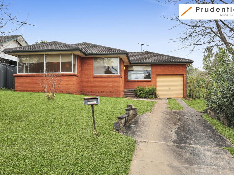 32 Poplar Crescent, Bradbury, NSW 2560 Property Details