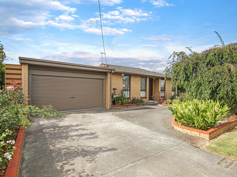 1 Turner Street, Leongatha, Vic 3953 Property Details