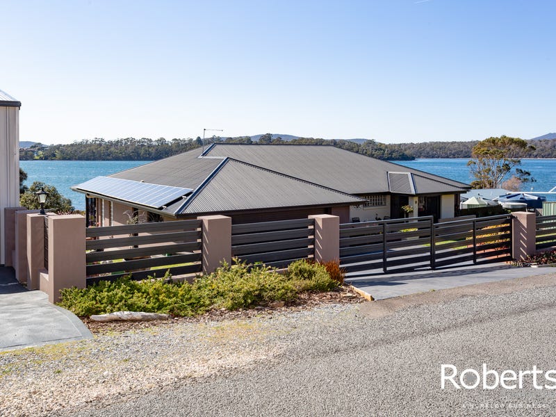95 Sunset Boulevard, Clarence Point, TAS 7270