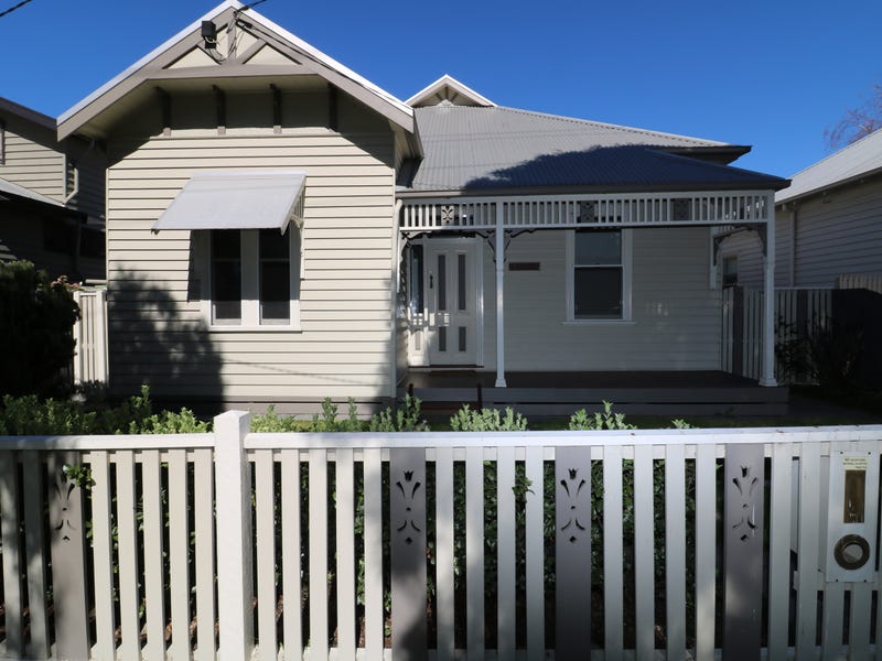 36 Victoria Street, Rippleside, VIC 3215