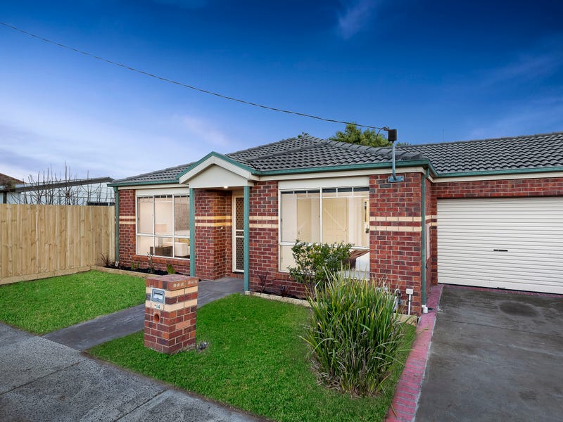 4 Bayview Avenue, Clayton, Vic 3168 - Property Details