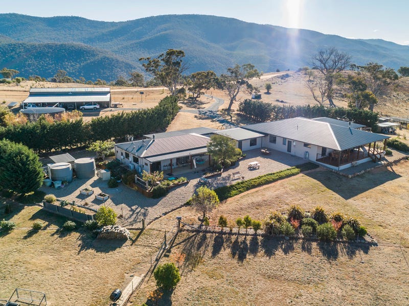 230 Clearview Road, Michelago, NSW 2620 Property Details