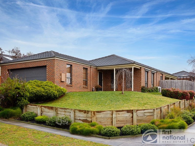 16 Mcmillan Drive, Warragul, VIC 3820