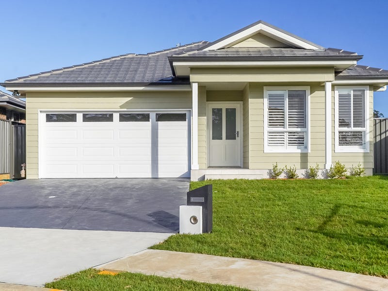 35 Burton Street, Tahmoor, NSW 2573 House for Sale