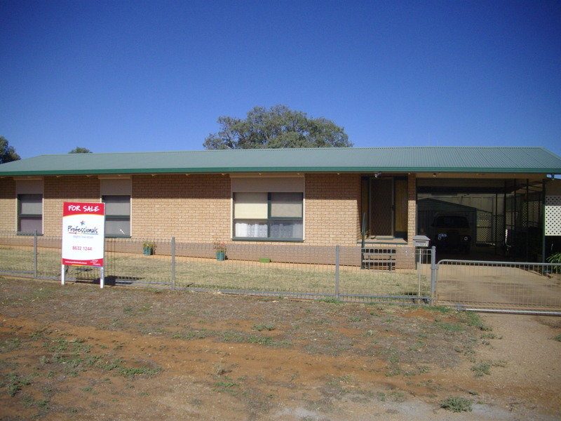 23 East Terrace, Wirrabara, SA 5481 Property Details