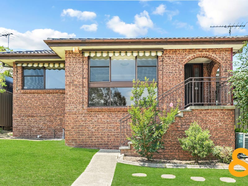 165 Banks Drive, St Clair, NSW 2759