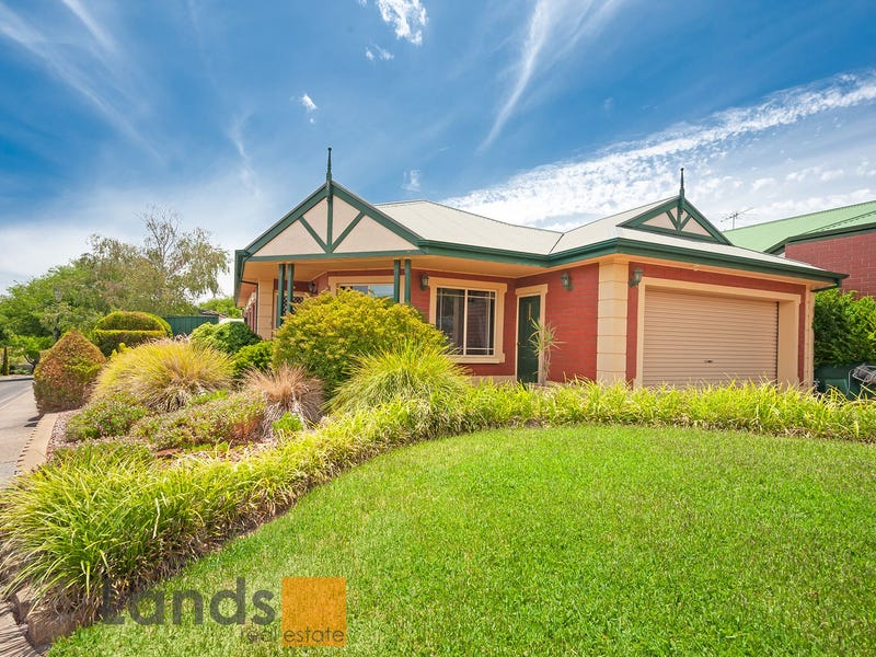 33 Hudson Lowe Drive, Greenwith, SA 5125 Property Details