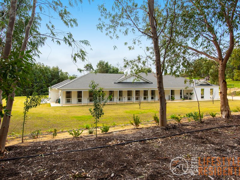 58 Cinnamon Meander, Two Rocks, WA 6037