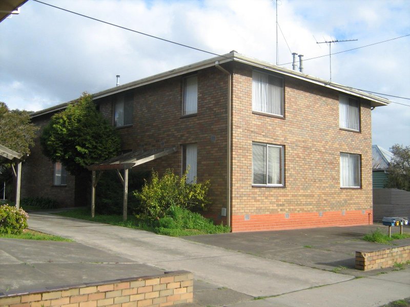 210 Dowling Street, Wendouree, VIC 3355