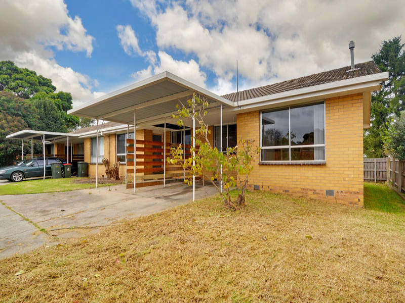 4/22 WHITTAKERS ROAD, Traralgon, Vic 3844 Property Details