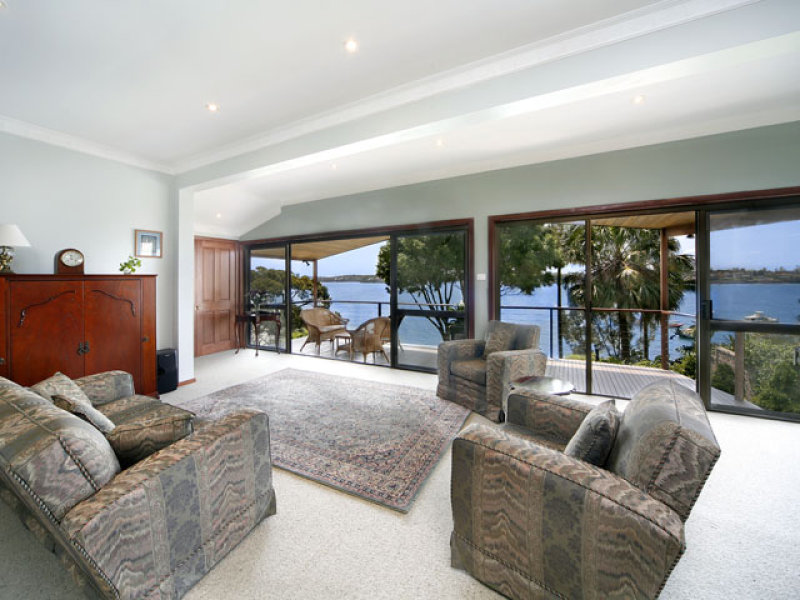 5 The Avenue, Bundeena, NSW 2230 Property Details