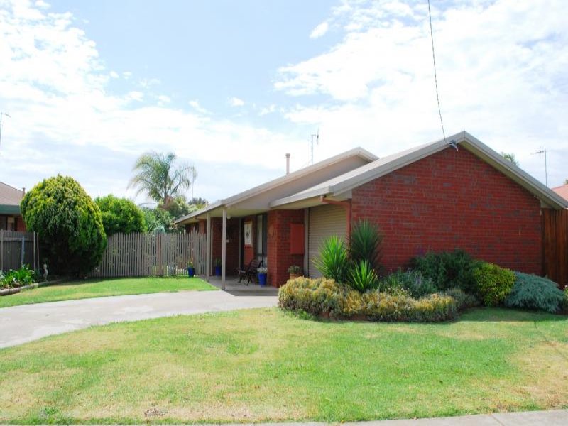 13 Elsie Jones Drive, Mooroopna, Vic 3629 Property Details