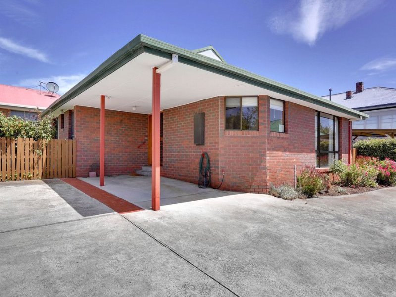 2/73 Giblin Street, Lenah Valley, TAS 7008