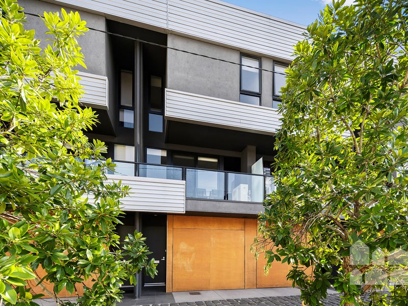 18 Greenham Place, Footscray, Vic 3011 Townhouse for Sale