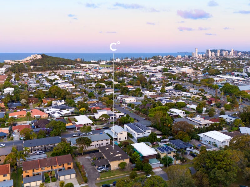 Real Estate & Property for Sale in Broadbeach Waters, QLD 4218 (+3