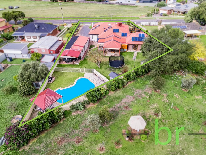 5 Flinders Ave, Lara, Vic 3212 Property Details