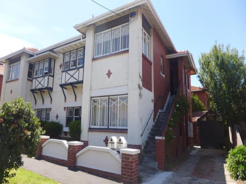 4/9 Byrne Avenue, Elwood, VIC 3184