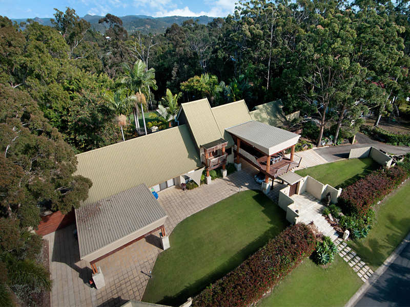 239 Simpsons Road, Elanora, Qld 4221 Property Details