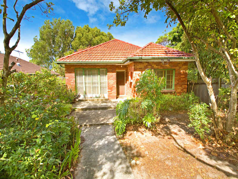 1 Hubert Street, Freshwater, NSW 2096 Property Details