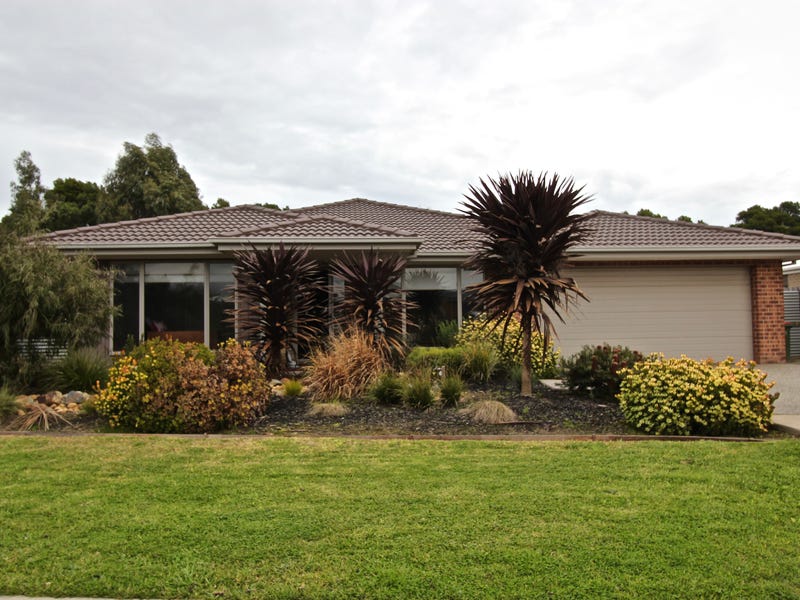 63 Everton Drive, Cowes, Vic 3922 Property Details