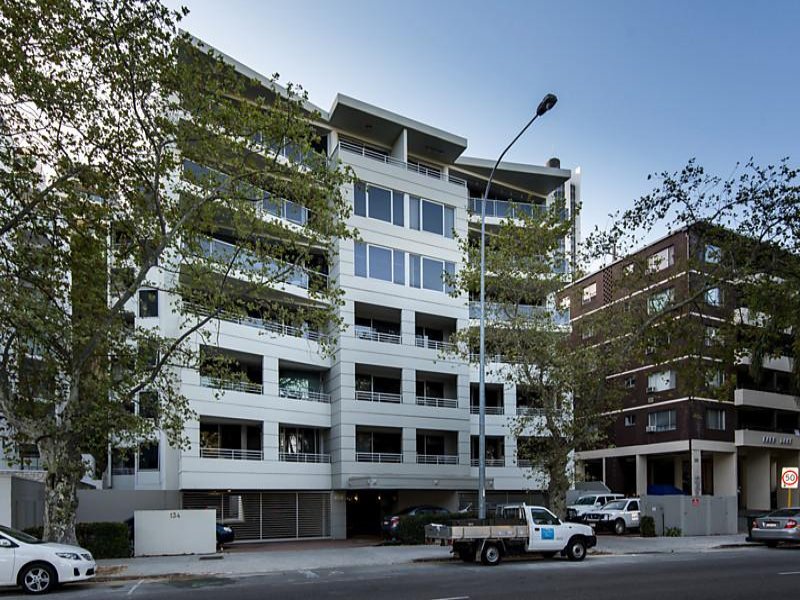 15/134 Mounts Bay Road, Perth, WA 6000 Property Details