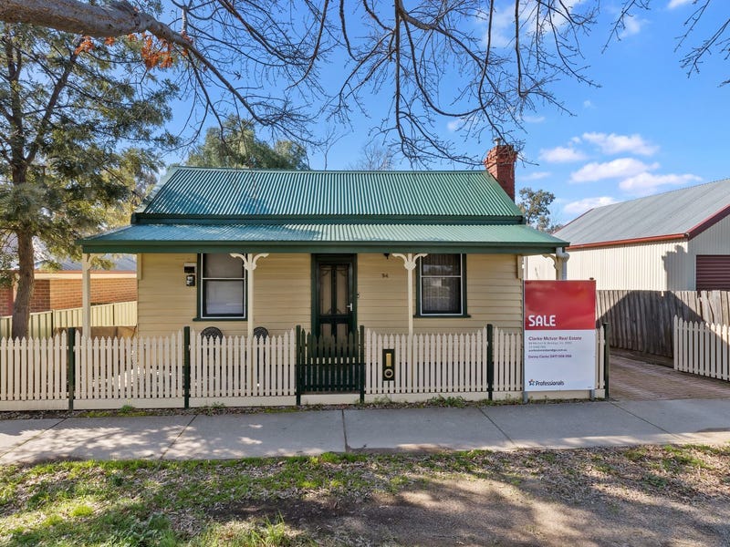 94 Thistle Street, Bendigo, Vic 3550 House for Sale