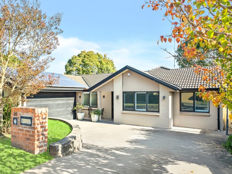 Houses for Sale in Kellyville, NSW 2155