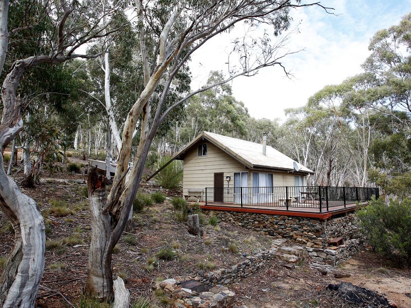 20 Cove Hill Road, Eucumbene, NSW 2628 Property Details