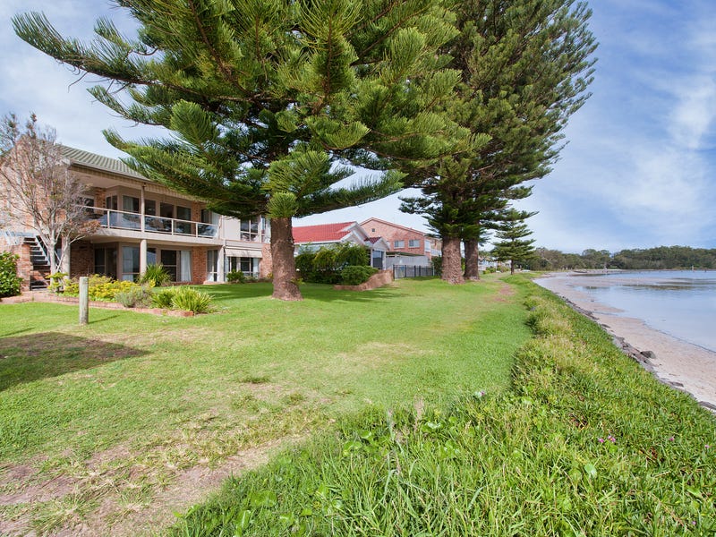 12 Sunset Boulevard, Soldiers Point, NSW 2317