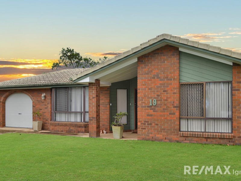 19 Loddon Street, Riverhills, Qld 4074 Property Details