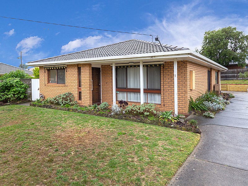 1 Lyndon Drive, Rosebud, Vic 3939 Property Details