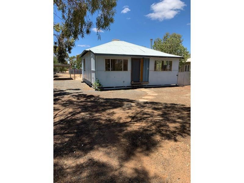 55 Altair Street, Southern Cross, WA 6426