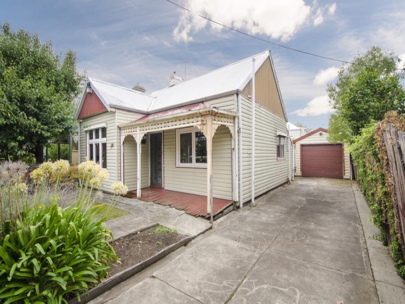 28 Railway Place, Williamstown, Vic 3016 Property Details