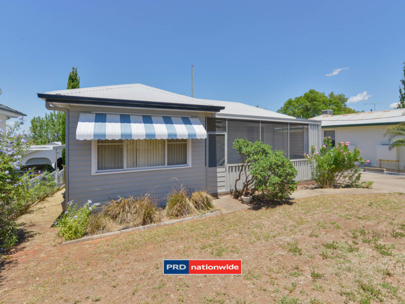 21 Lancaster Avenue, East Tamworth, NSW 2340