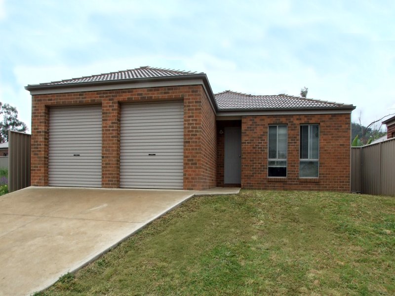 222 Kaitlers Road, Lavington, NSW 2641 Property Details