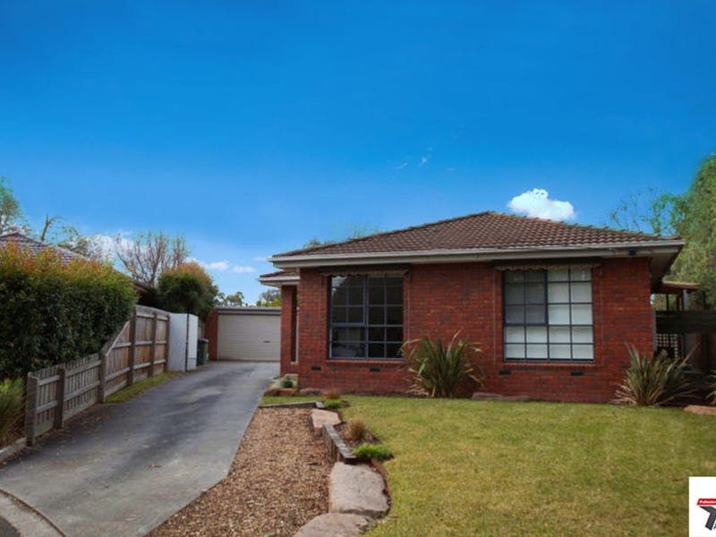 6 Coniston Close, Croydon Hills, VIC 3136