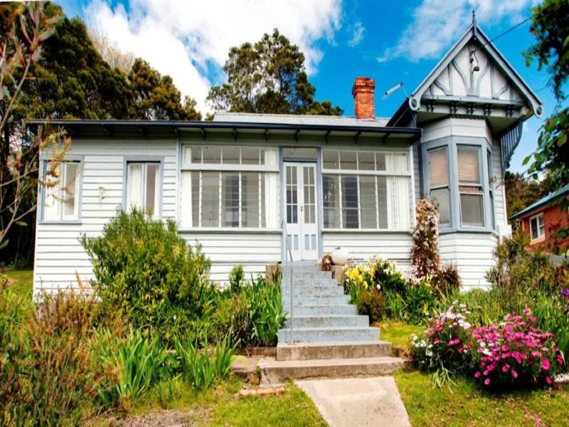 13 Main Road, Lanena, Tas 7275 Property Details
