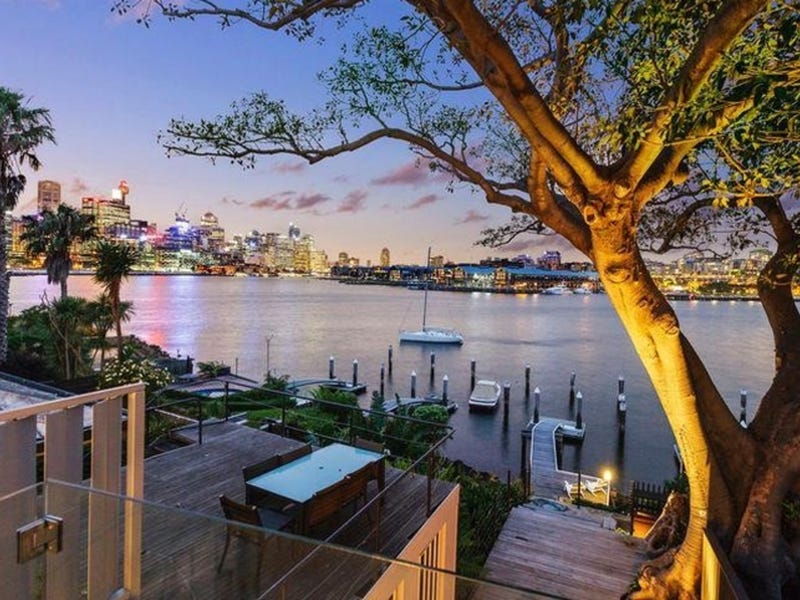 23 william discount street balmain east