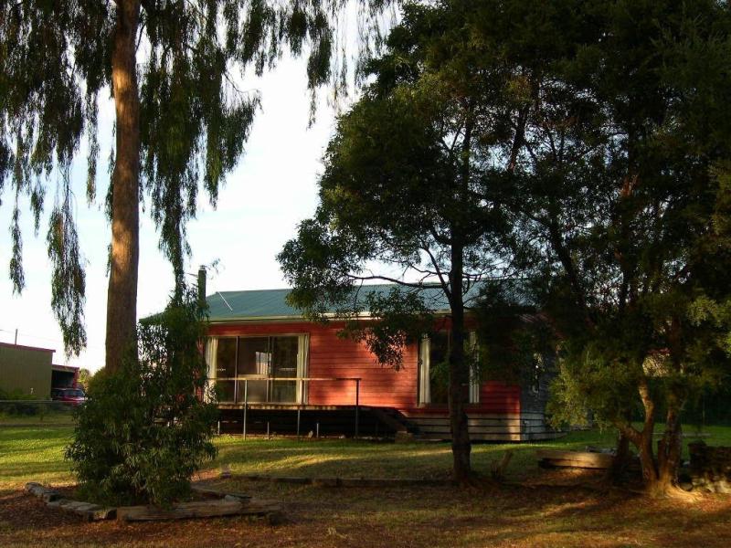 34 Sophia Street, Tullah, Tas 7321 Property Details