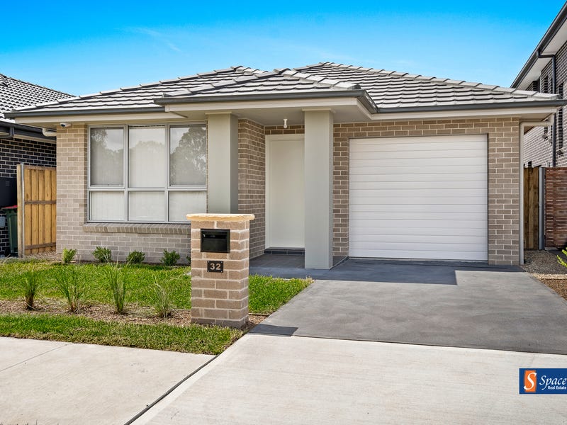 32 Peckham Grove, Oran Park, NSW 2570 - realestate.com.au