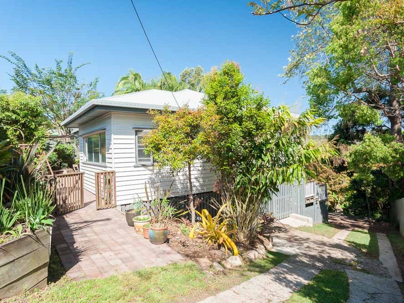 67 Blackall Terrace, Nambour, Qld 4560 Property Details