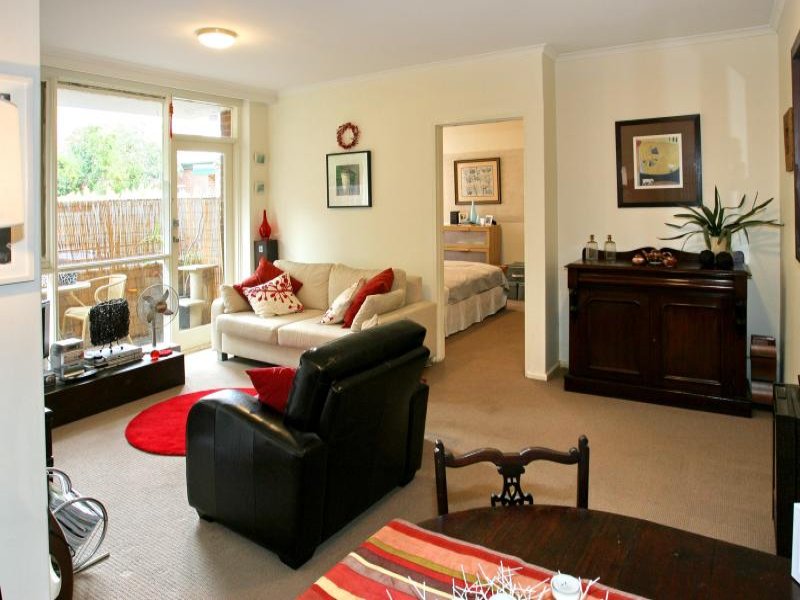 14/60 Farnham Street, Flemington, Vic 3031 Property Details