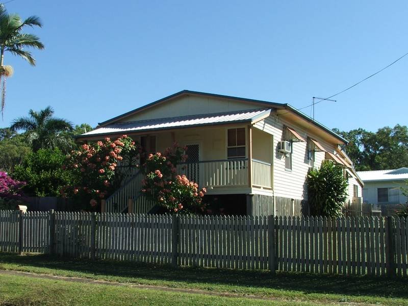 1 Langdon Street, Sarina, QLD 4737