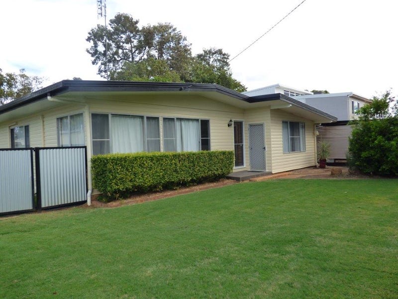 Houses for Sale in Chinchilla, QLD 4413 Pg. 2