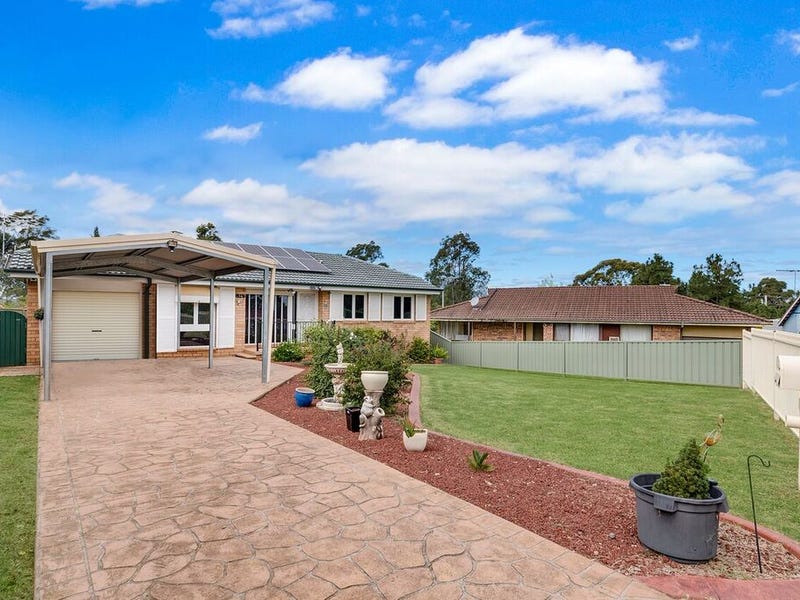 14 Cooradilla Place, Bradbury, NSW 2560 Property Details