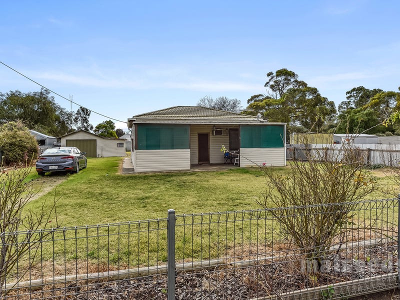 11 Banksia Street, Lucindale, SA 5272 House for Sale